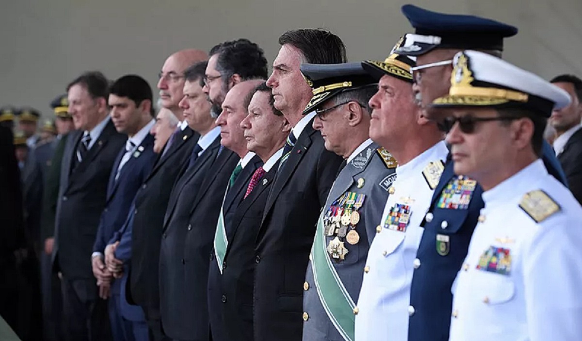 Juramento de defesa da Constituição por militares não significa obediência irrestrita ao presidente da República, explica Paulo Ribeiro da Cunha | Foto: Marcos Corrêa/PR