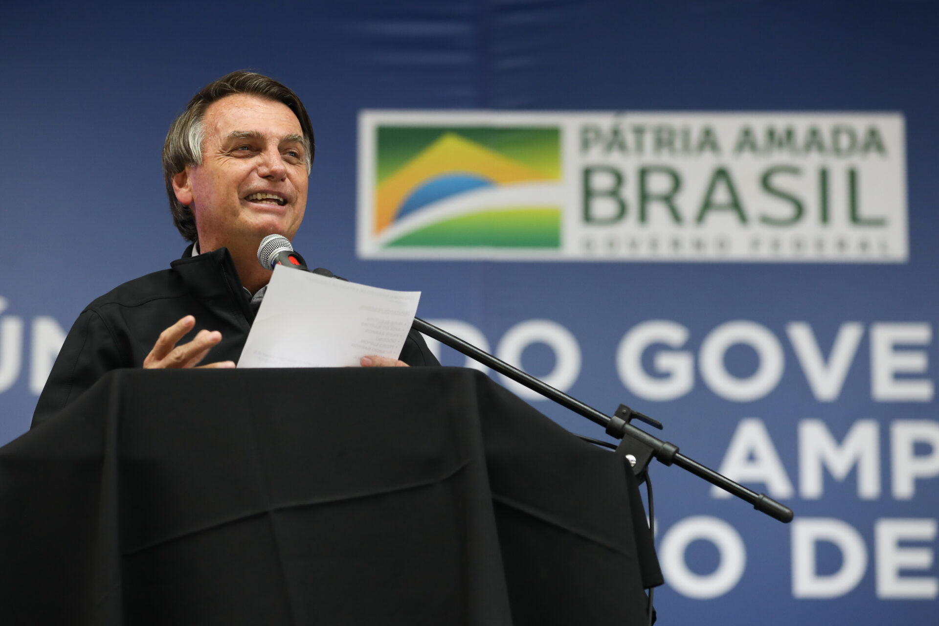 Jair Bolsonaro enfrenta queda de braço com Poderes - Blog da Folha
